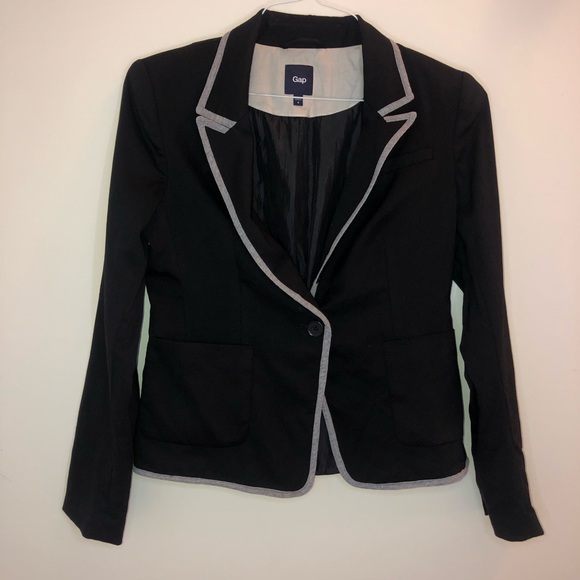 gap black blazer